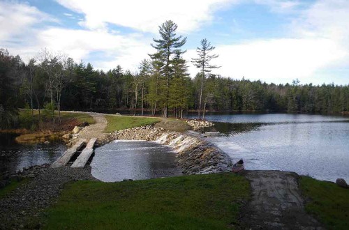 Upper Damon Reservoir Dam